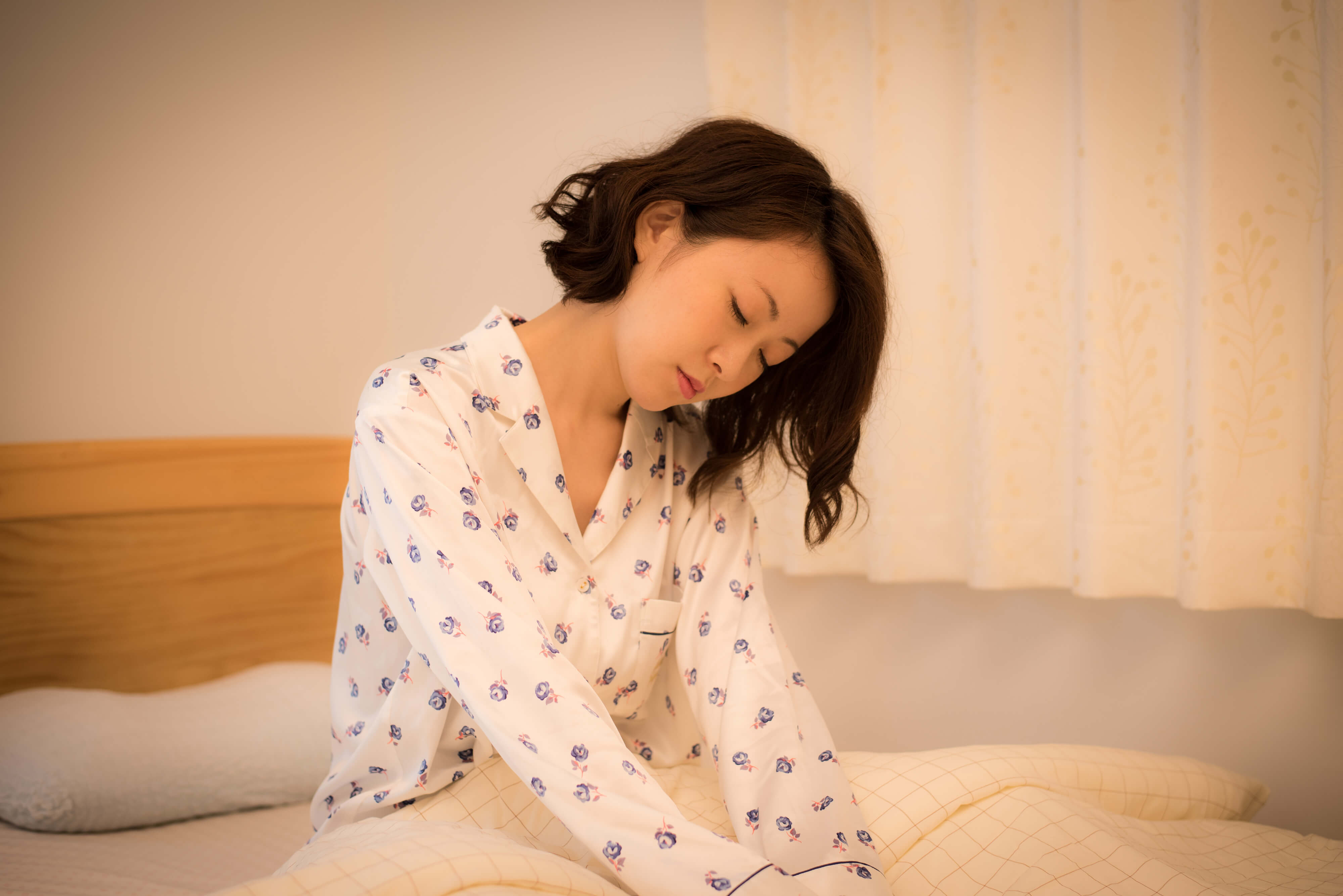 睡眠時の呼吸が浅いと疲れが取れない！セルフチェックと改善方法 ｜疲れに効くコラム｜大正製薬