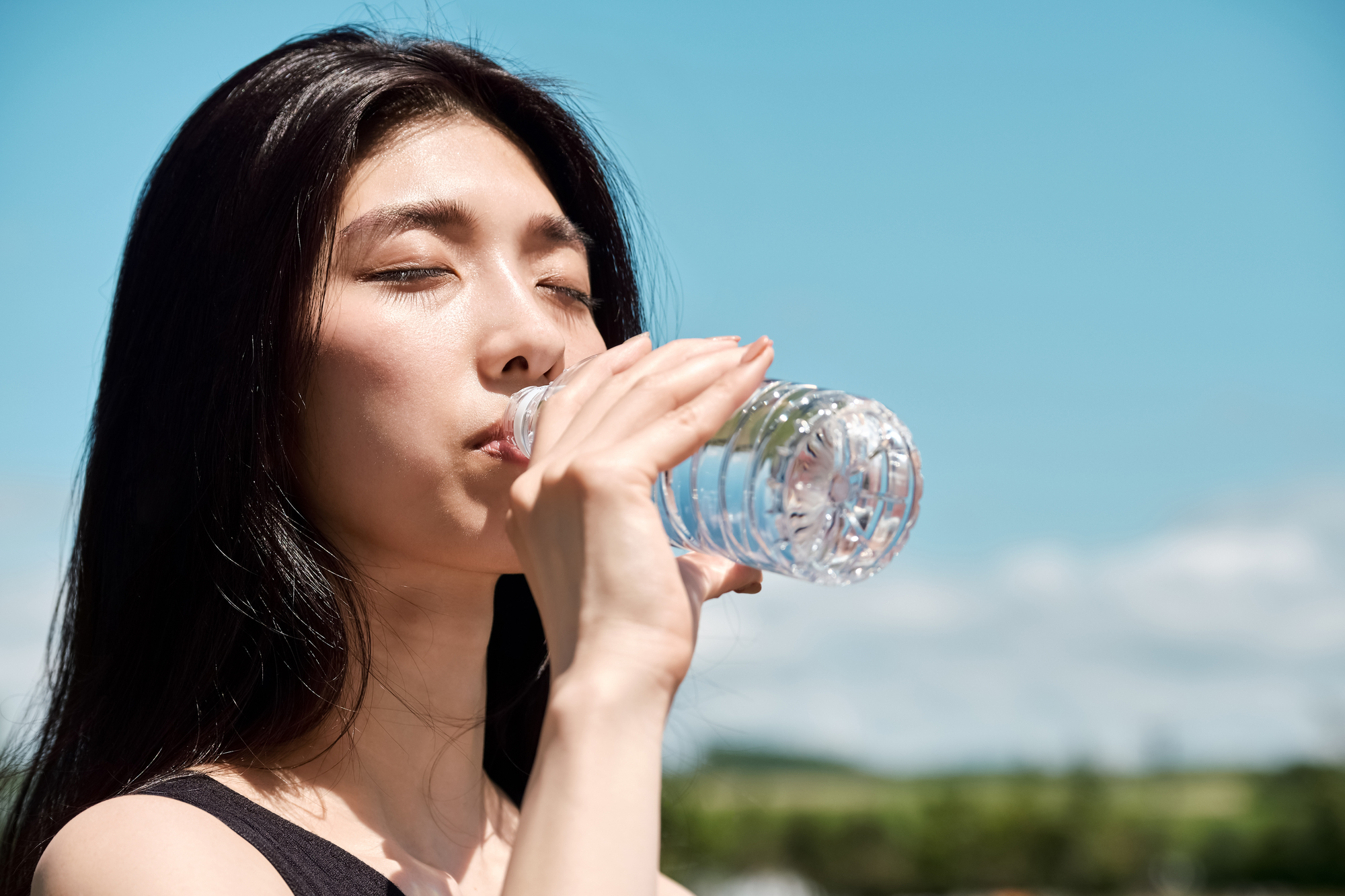 水分不足（脱水）が疲れの原因！？｜疲れに効くコラム｜大正製薬