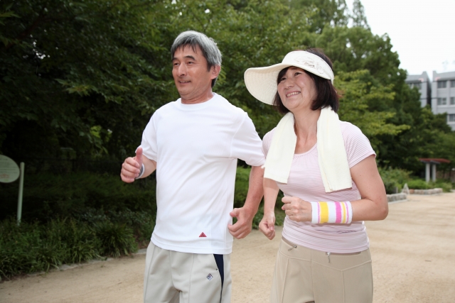 その疲れは運動不足の症状かも？疲労予防法をチェック｜疲れに効くコラム｜大正製薬